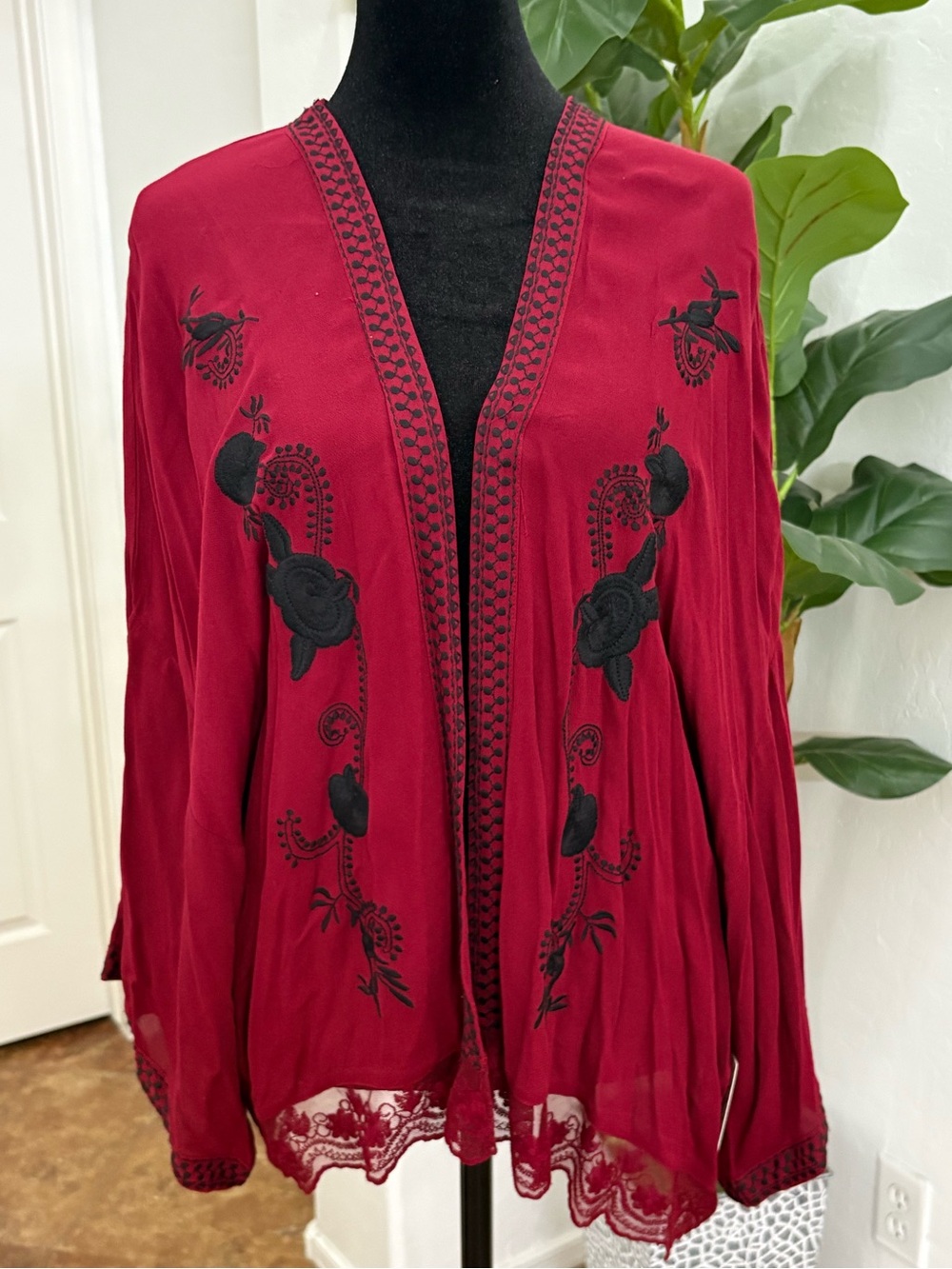 Forever 21 Red Embroidered Floral Boho Kimono Woven Cardigan